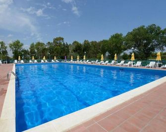 Villaggio Le Palatine - Metaponto - Piscina