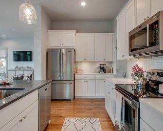 Stylish Charmer Around The Corner From Belmont U! - Nashville - Küche