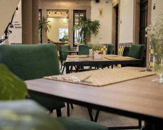 Collection O Patio Zaragoza - San Luis Potosí - Restaurante