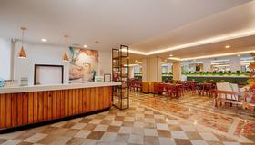Hotel Henrico Kisad - Baguio - Recepción