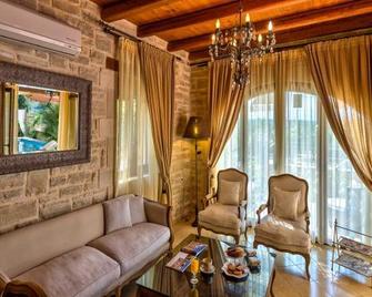 Eleon Residence - Stavromenos