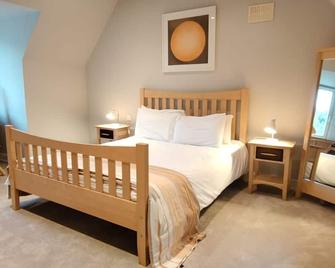 Dunkerron Woods 4 Bedroom 4010 - Kenmare - Bedroom