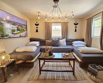 Casa Eden - Fort Lauderdale - Living room