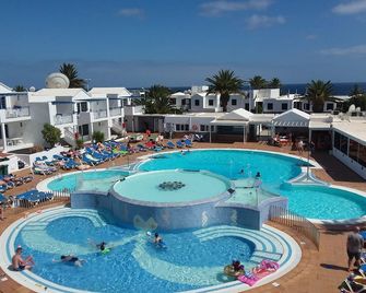 Atlantis Las Lomas - Puerto del Carmen - Pool
