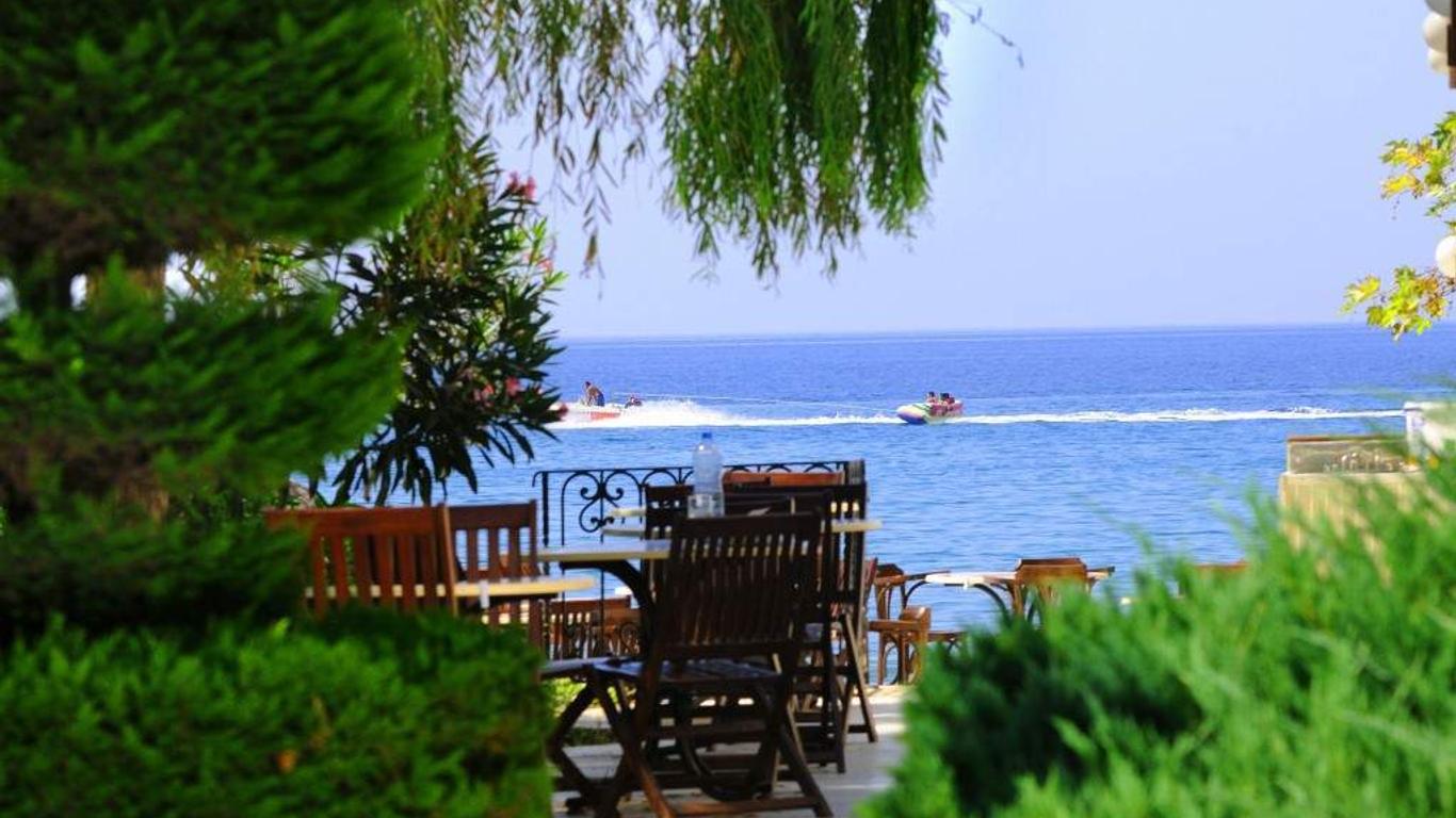 Dogan Paradise Beach