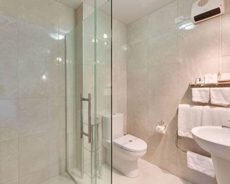 Bks Premier Motel Esplanade - Wellington - Bathroom