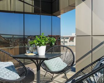 Rosslyn Thracia Hotel - Sofía - Balcón