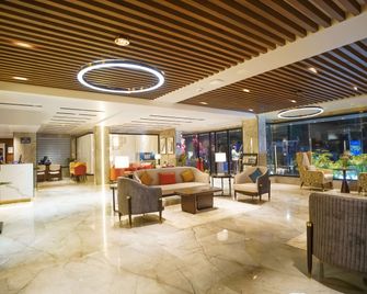 Ishaan Sarovar Portico Deoghar - דאוגהאר סאדאר - לובי