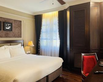 Hotel du Monde - Hanoi - Bedroom
