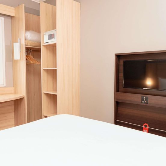 ibis Santiago Las Condes image 1