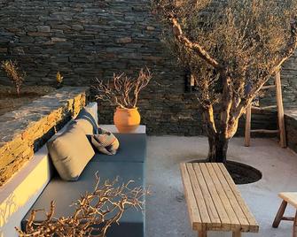 Villa Mariana by Boutique - Folegandros - Innenhof