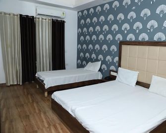 Amrit Resort - Alwar - Bedroom