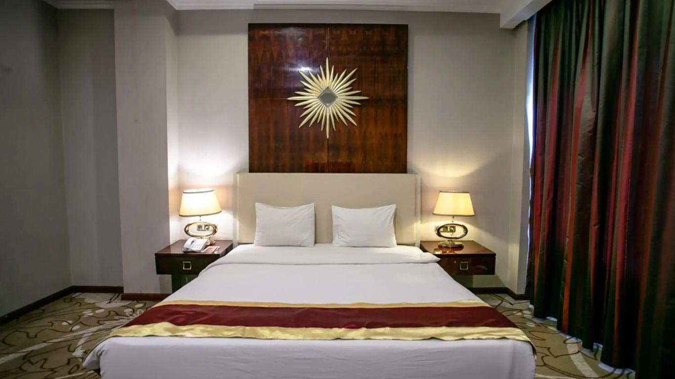Sutanraja Hotel & Convention Centre