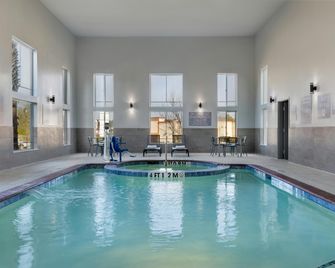Spark by Hilton Nacogdoches - Nacogdoches - Uima-allas