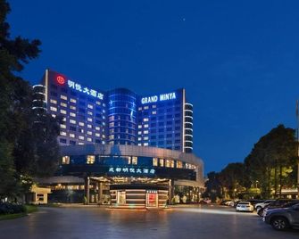 Chengdu Minya Hotel - Chengdu - Gebäude