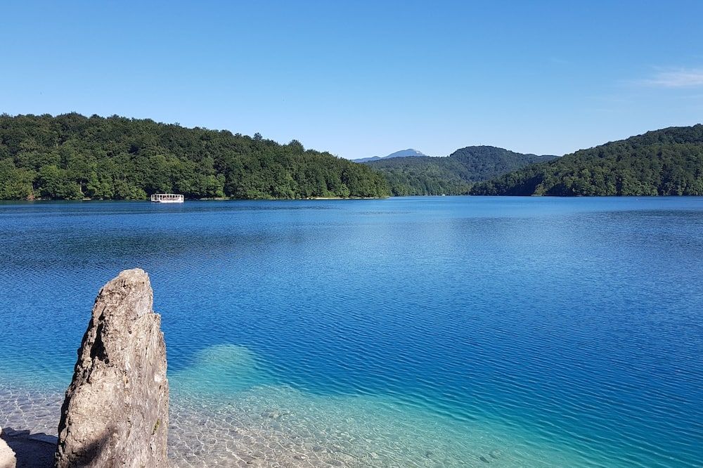 Plitvice Lakes Villa Prica - פליטביצ'קה יזרה