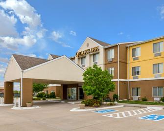 Quality Inn - Kearney - Toà nhà