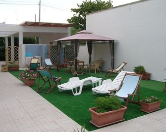 Bluesky Alloggi - Melendugno Lecce - Patio