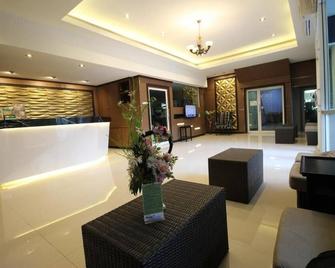 Leelawadee Resotel - Bangkok - Recepción