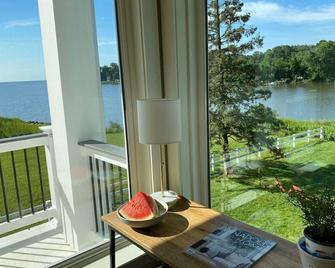 Sunrise Suite Exquisite Bay View Lux/Rom/Spiritual - Deale - Balcón