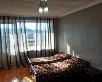 \'High Tower\', Apartment with great landscapes of Caucasus - Telavi - Bedroom