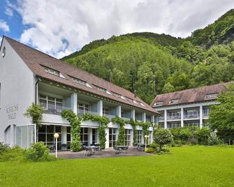 Hotel Schlosswald - Triesen - Gebäude