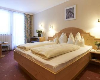 Landhotel Post - Adults Only - Heiligenblut - Schlafzimmer