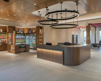 Home2 Suites by Hilton Lumberton - Lumberton - Receptionist