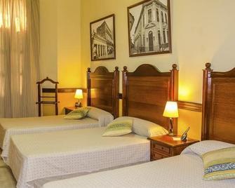 Islazul E Rijo - Sancti Spíritus - Habitación