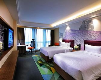 Hampton By Hilton Guilin Lingui - Guilin - Bedroom