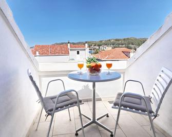 Apartments by the sea Vela Luka, Korcula - 4449 - Vela Luka - Balcon