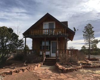 Torrey Pines Cozy Cabin! - Torrey - Edificio