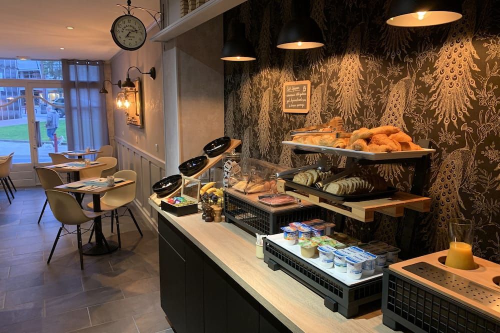 Hôtel Du Commerce - Fécamp - Buffet