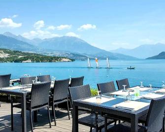 Vaste appartement 3 chambres - Vue exceptionnelle - Chorges - Restaurant