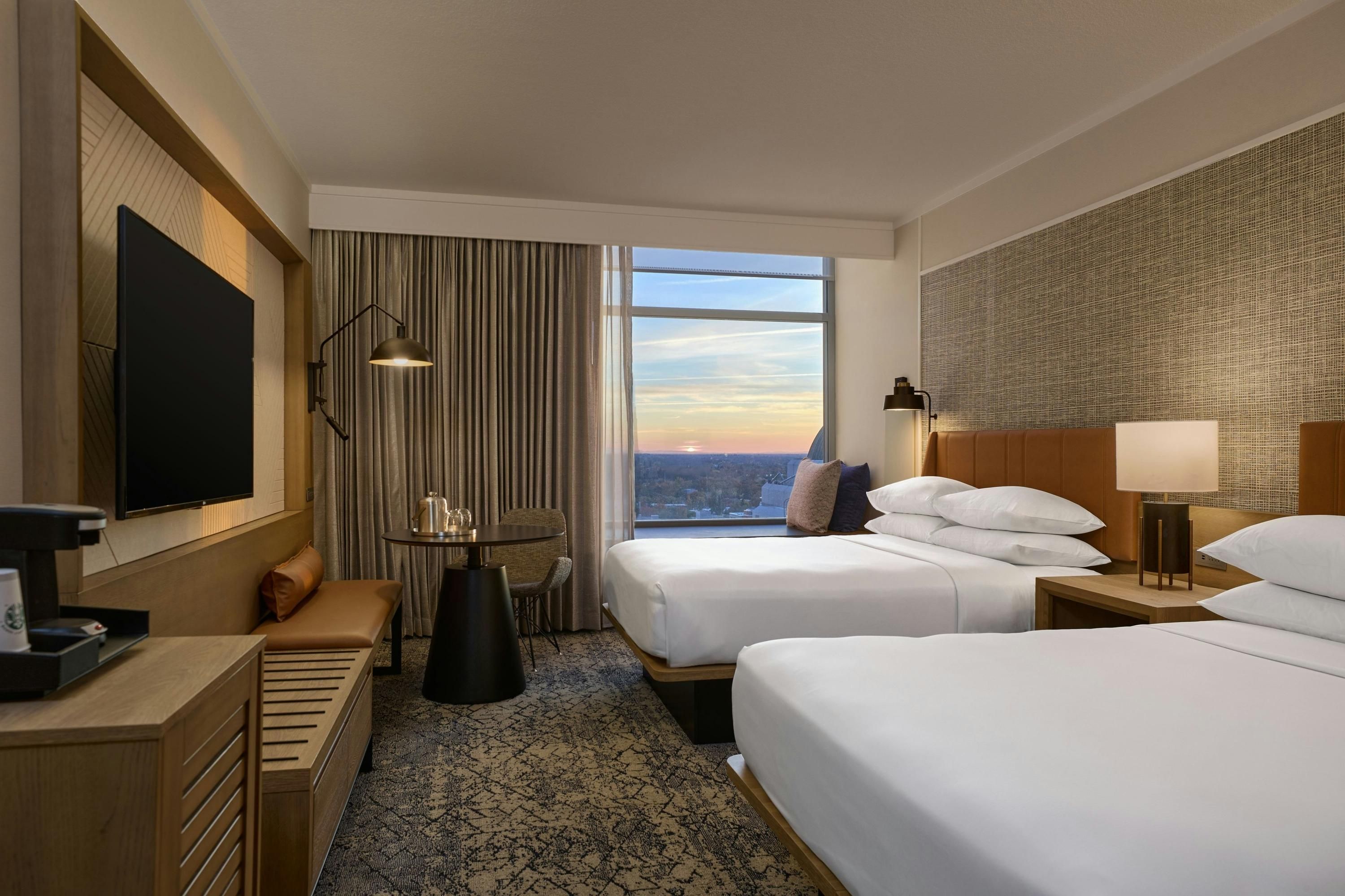 Sheraton Grand Sacramento Hotel - סקרמנטו - חדר שינה