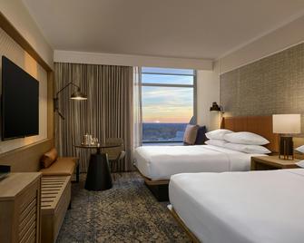 Sheraton Grand Sacramento Hotel - סקרמנטו - חדר שינה