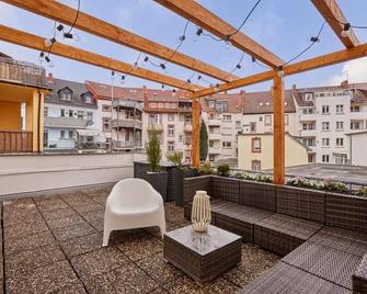 Bella, Stil des Expressionismus - Kaiserslautern - Balcon