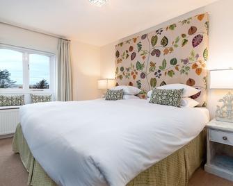 Y Branwen - adult only and dog friendly - Harlech - Bedroom