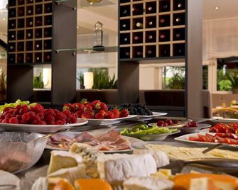 Tiptop Hotel Hirt - Rottweil - Buffet
