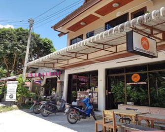 Domingo Hostel Phangan - Ko Pha Ngan - Edificio