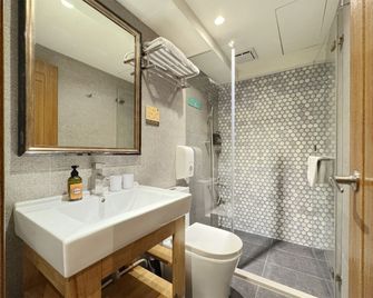 Roaders Hotel Tainan Chengda - Tainan City