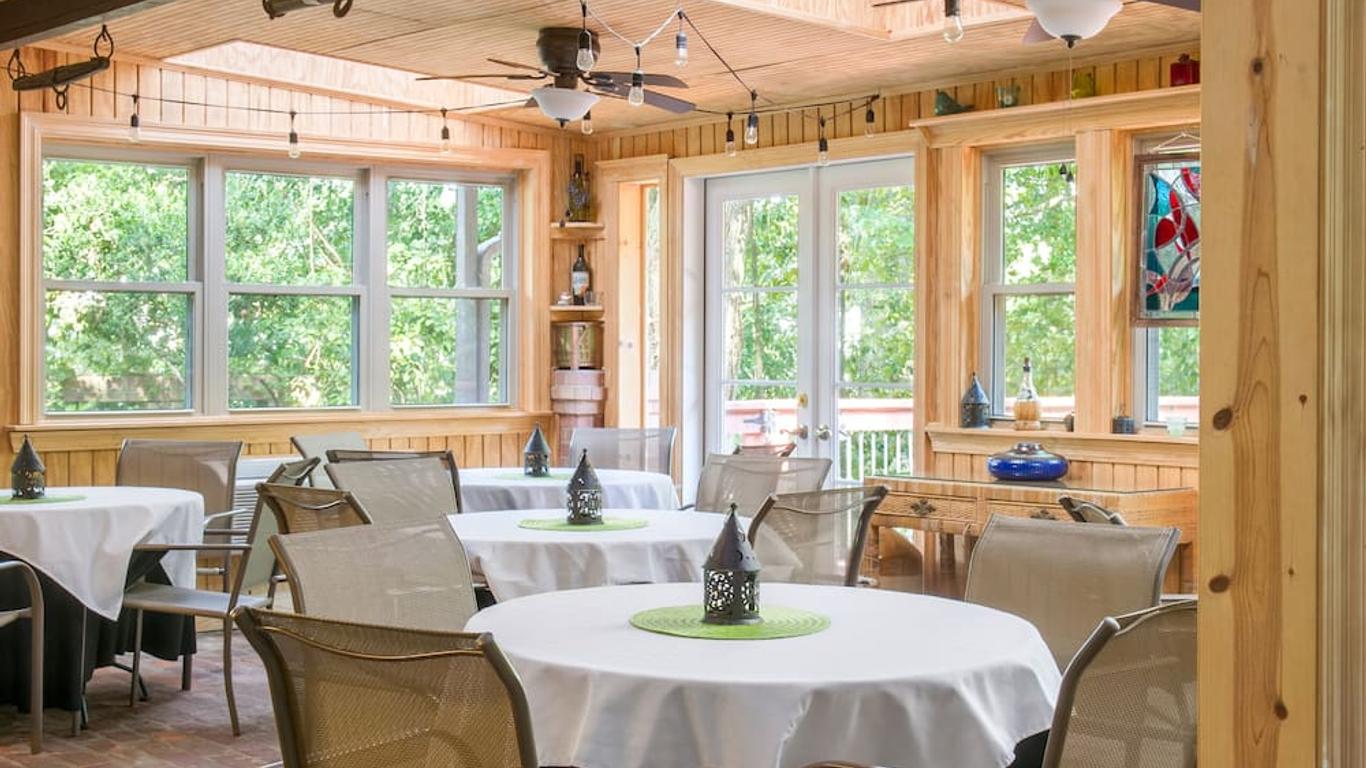The Stockade Bed and Breakfast