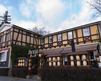 Hotel Petit Wannsee - Berlin - Gebäude