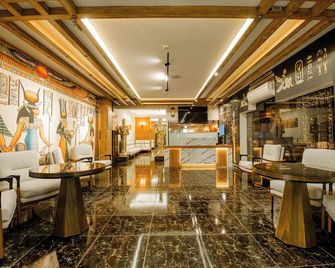 Superior Pyramids Inn - Cairo - Lobby