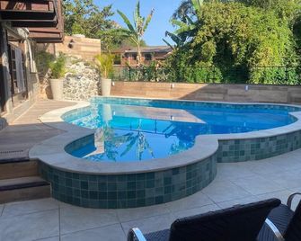 Hotel Casa Encantada - Penedo - Havuz