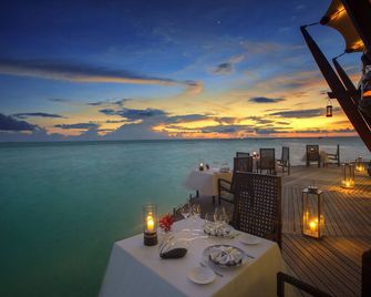 Baros Maldives - Baros - Balcón