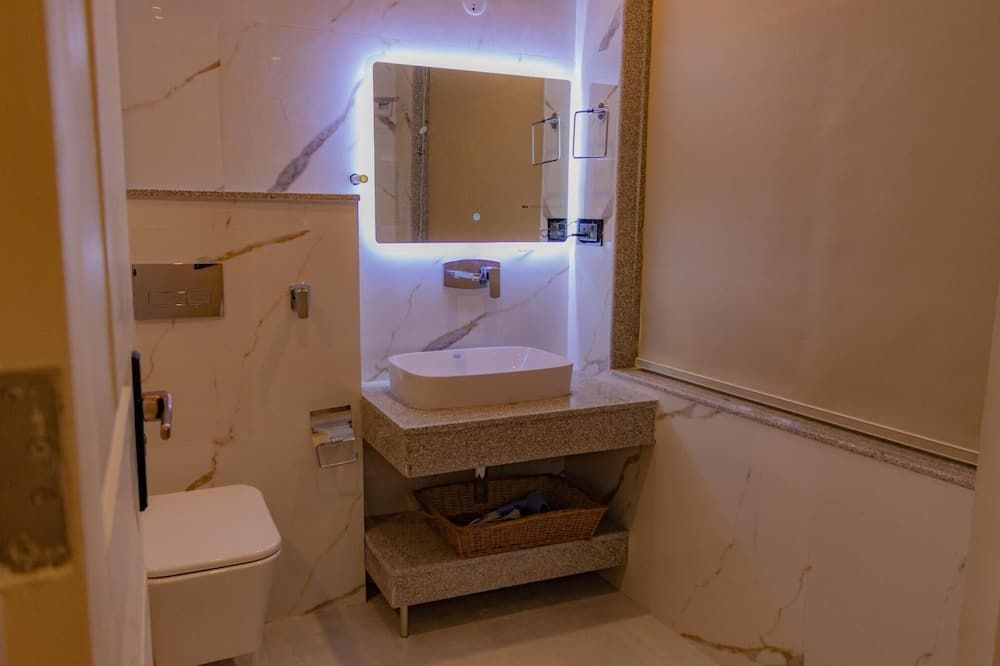 Hotel El Castello - לה - סלון