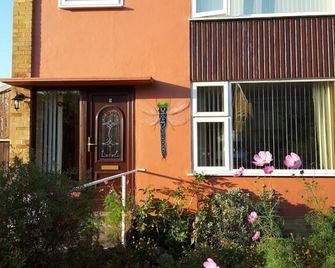 A. B&B - Glastonbury - Glastonbury - Gebouw