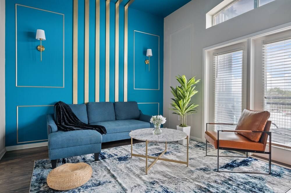 Modern 2BR Loft w/ Pool + Balcony in Heart of SoCo - Austin - Sala de estar