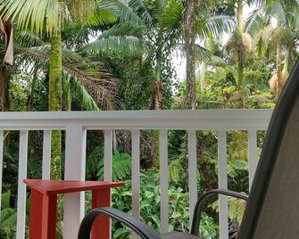 Exceptional 10/10 Serene Suite, Native Forest Setting - Pahoa - Balkón